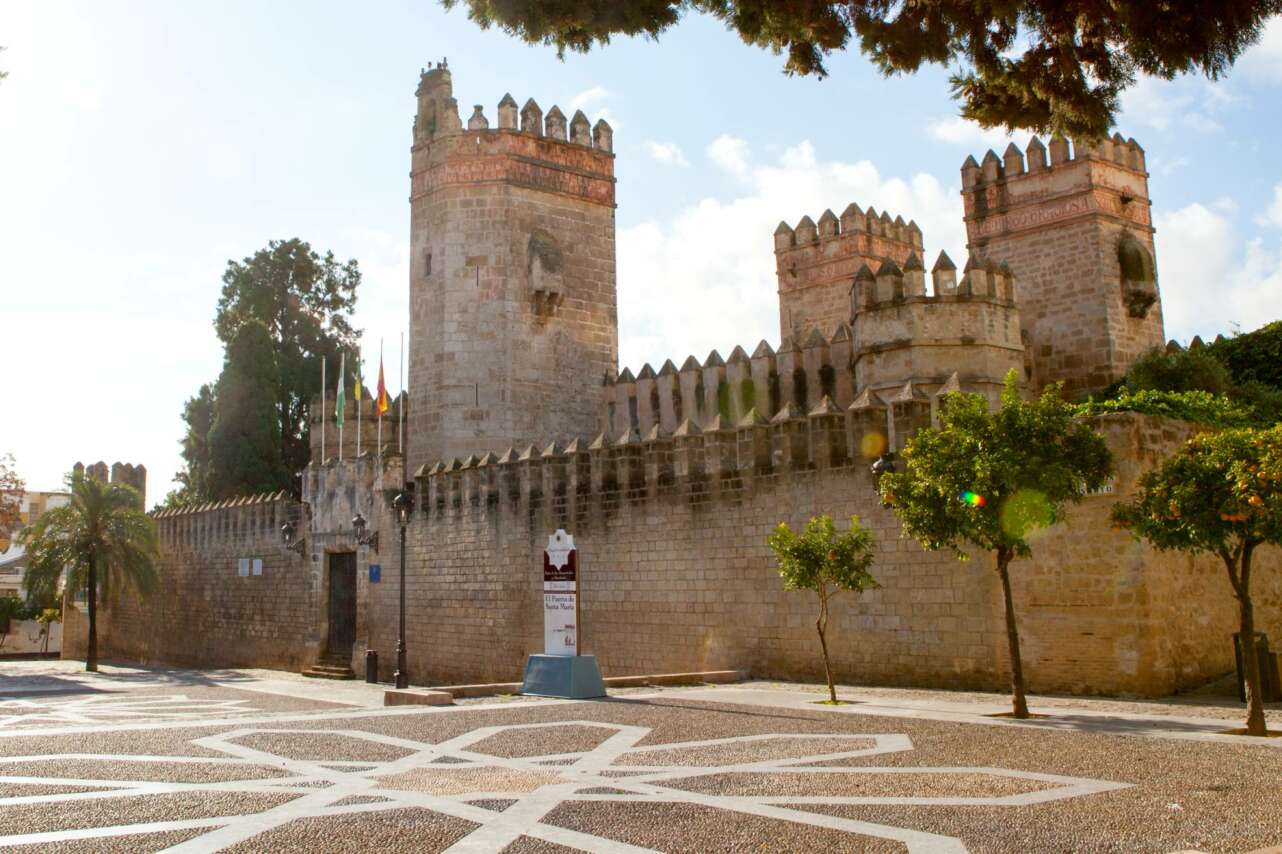 puerto de santa maria agencia de viajes iluminada